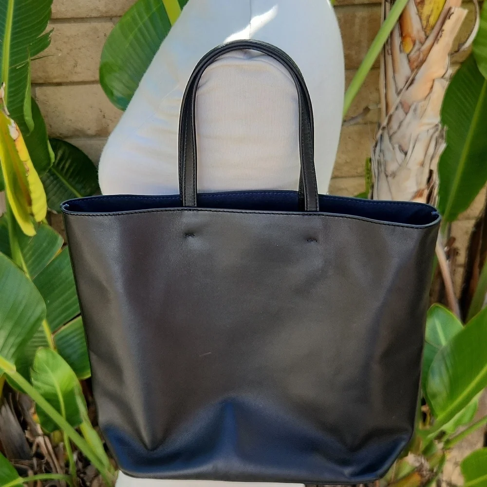 Tory Burch Star Stud Black Leather Tote Bag Purse